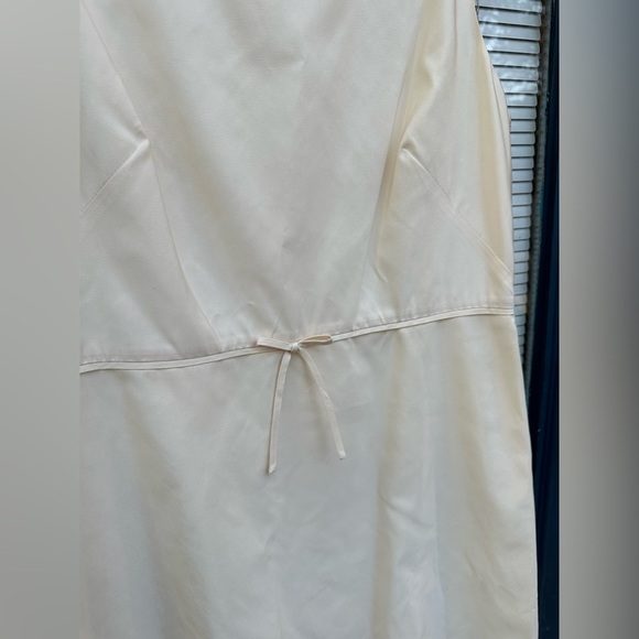 J. Crew 100% silk size 14 cream with yellow tones bridal sleeveless dress - Picture 7 of 8
